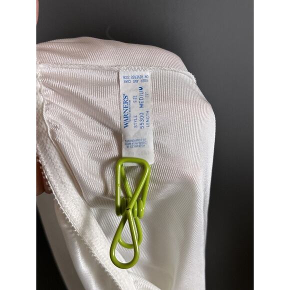 Vintage Warner’s Perfect Measure Half Slip Size Medium White Nylon 55300 - Picture 5 of 6